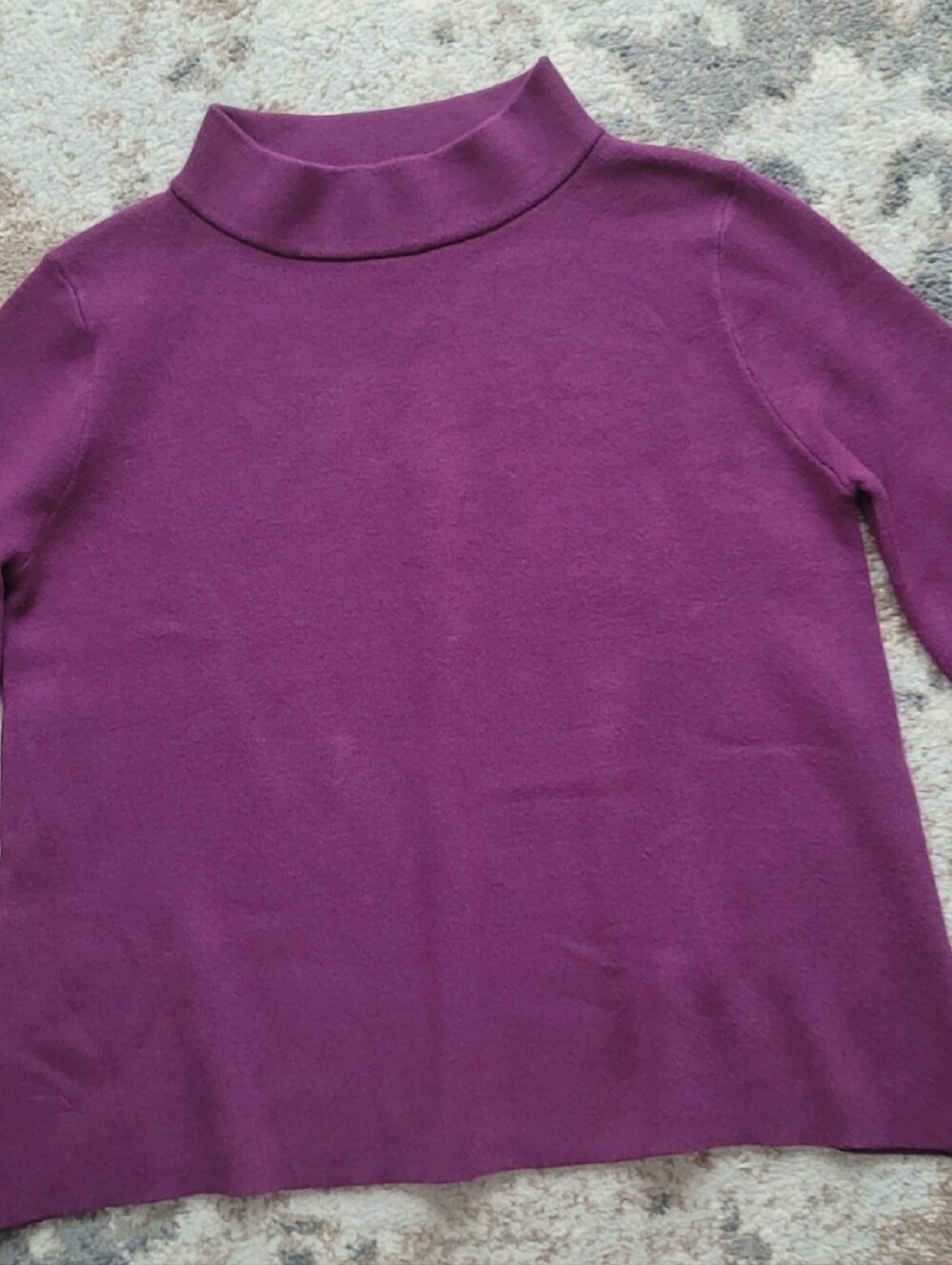 Avara Jackie Plum Mock Neck Bell Sleeve Sweater XS